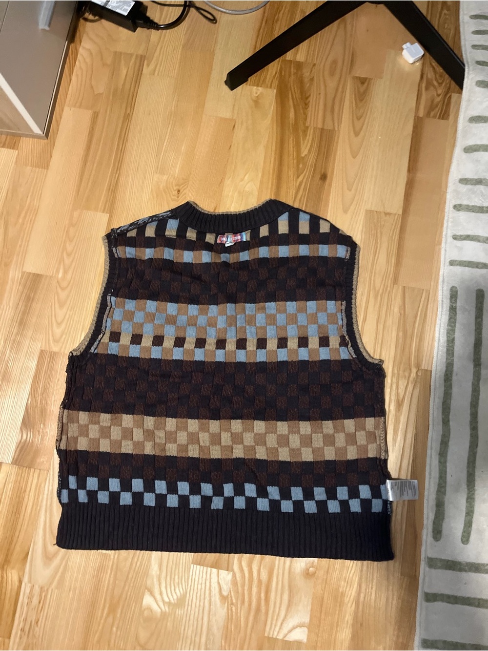 Urban Outfitters V-Neck Checkered Knit Vest in Brown & Light Blue